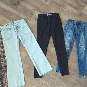 Mossimo Supply Co. Women's Jeans - Cream, Black, and Blue